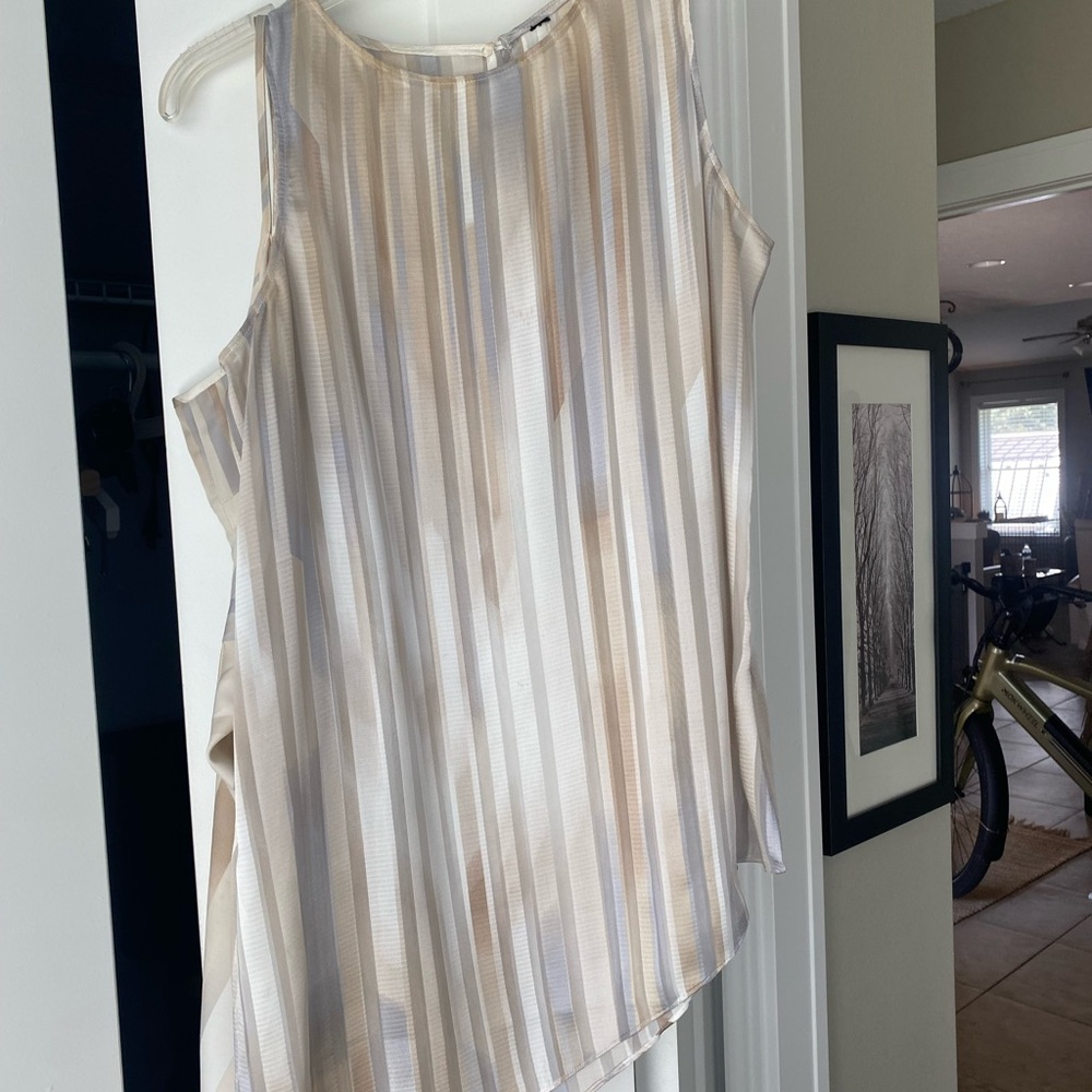 White House Black Market Dressy Shell. Burn out sheen design in neutral colors.